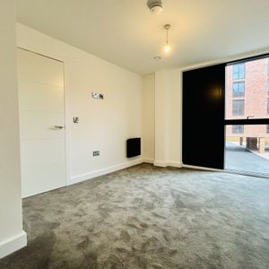 Castleward Boulevard - Photo 2