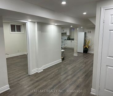 For Lease - 640 Farwell Crescent, Mississauga, Ontario - Photo 1