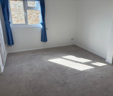 3 bedroom chalet to rent - Photo 4