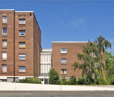 Demnächst frei! 3-Zimmer-Wohnung in Düsseldorf Garath - Photo 1