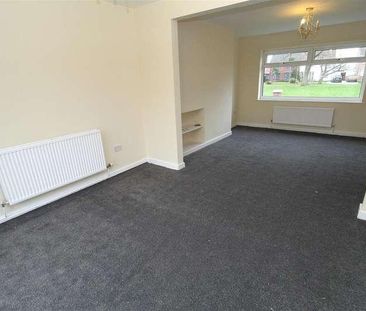 Greenside Avenue, Aintree Village, Liverpool, L10 - Photo 1