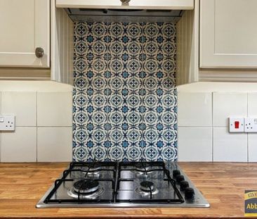 Ramsden Square, CB4 2BN - Photo 3