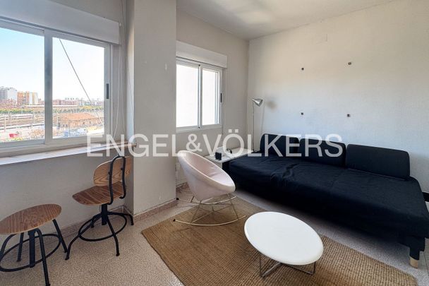 Apartamento de alquiler en Carrer del Doctor Gil I Morte, Arrancapins - Photo 1