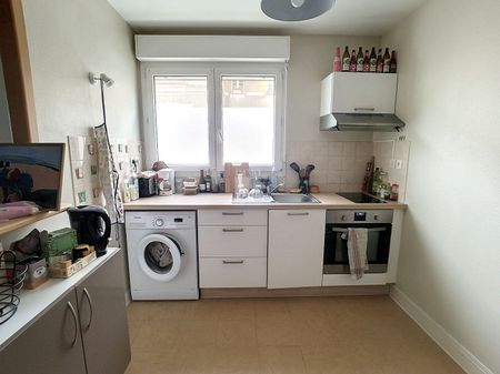 Location Appartement 2 pièces 44m² - Photo 2