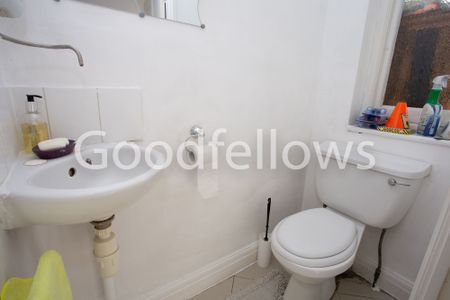 Sutton Common Road, Sutton, SM3 - Photo 4