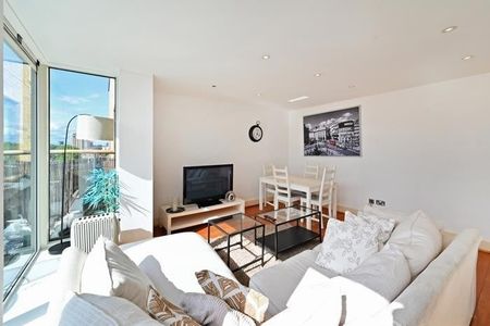 2 Bed Maisonette, Berglen Court, E14 - Photo 2