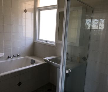 36 Beacon Avenue, Beacon Hill, NSW 2100 - Photo 6