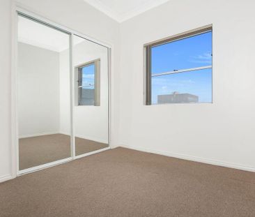 14/7 Rawson Street, Wollongong NSW 2500, Wollongong - Photo 3