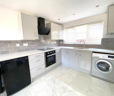 Pedmore Lane, Stourbridge - Photo 2