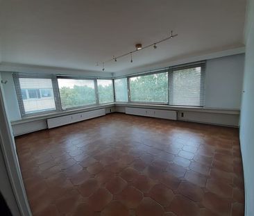 Appartement te huur - Foto 1
