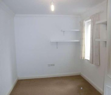 Winn Road Highfield Southampton, SO17 - Photo 4