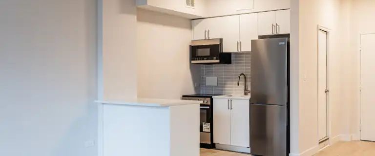 L'Esplanade Appartements | 1420-1440 Towers Street, Montreal - Photo 1