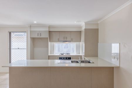 64 Junction Road, Griffin. - Photo 3