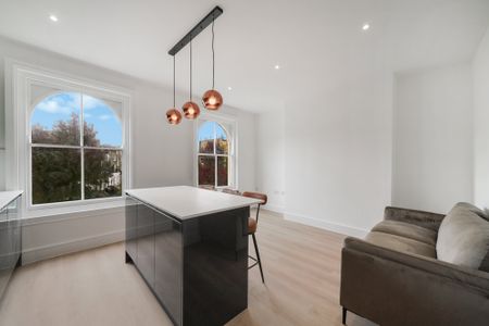 Isledon Road, London, N7 - Photo 5