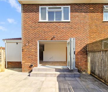 2 bedroom semi-detached house to rent - Photo 1