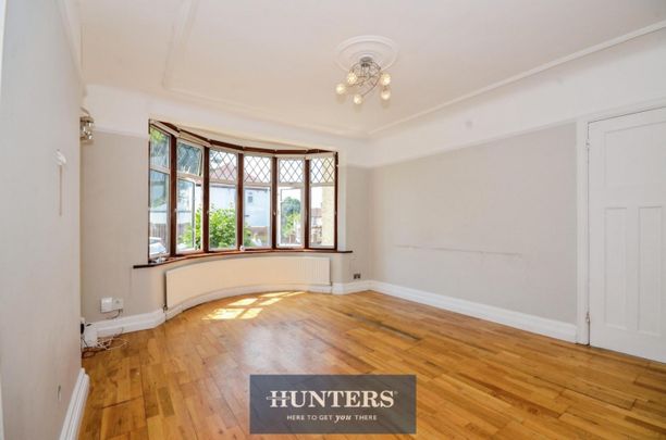 4 bedroom House To Let - Photo 1