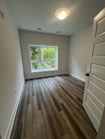 For Lease - 1100 Lackner Place Unit# 306, Kitchener, Ontario - Photo 4