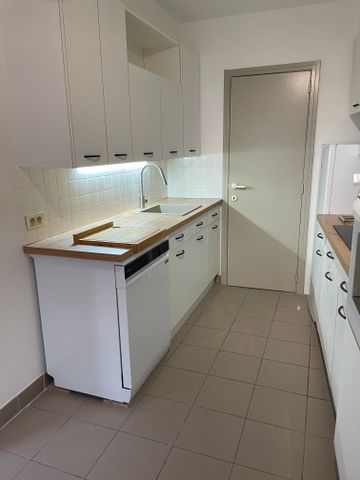 Gunstig gelegen instapklaar twee slaapkamer appartement + ruim terras - Photo 4