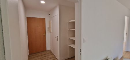 Location Appartement 2 pièces 46m² - Photo 4