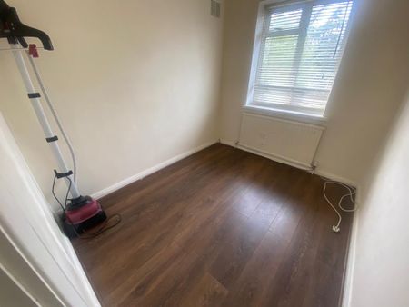 3 bedroom detached house to rent - Photo 5