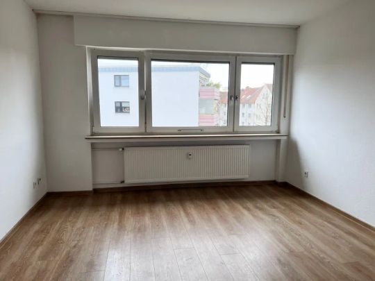Refrath: 3-Zimmer-Wohnung mit Balkon und Stellplatz - Photo 1