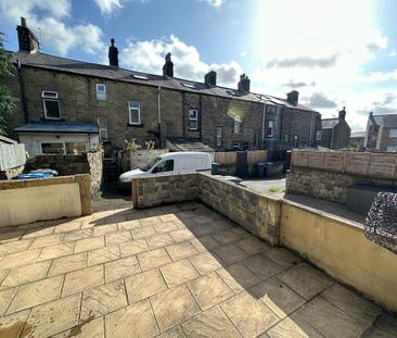 2 bedroom terraced house to rent - Photo 2
