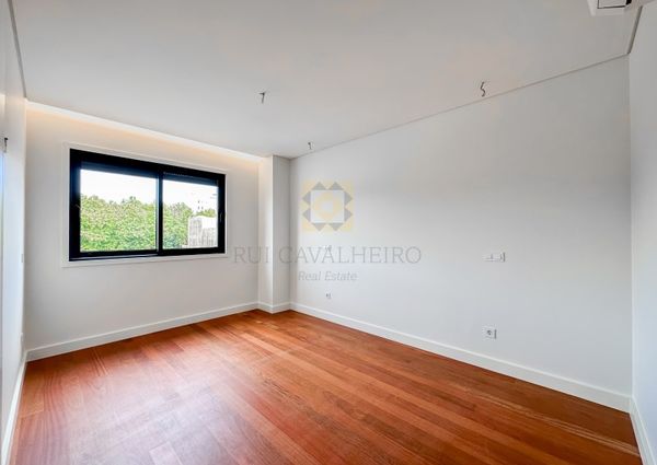 Apartamento T4 em Porto