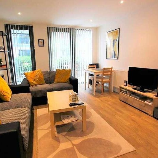 Waterside Way, London, N17 - Photo 1