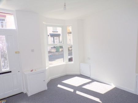 Moorland Road, Tranmere - Photo 2