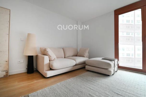 Alquiler de piso en Calle Cargueras - Photo 1