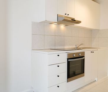 11/31 Rosstown Road, Carnegie VIC 3163 - Apartment For Rent | Domain - Photo 1