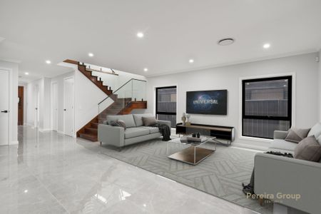 Luxury Home - Photo 3