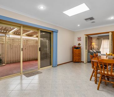 Spacious Family Home Opposite Altona Meadows Reserve - Photo 2