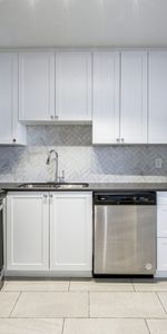 Parkside Place - Photo 3