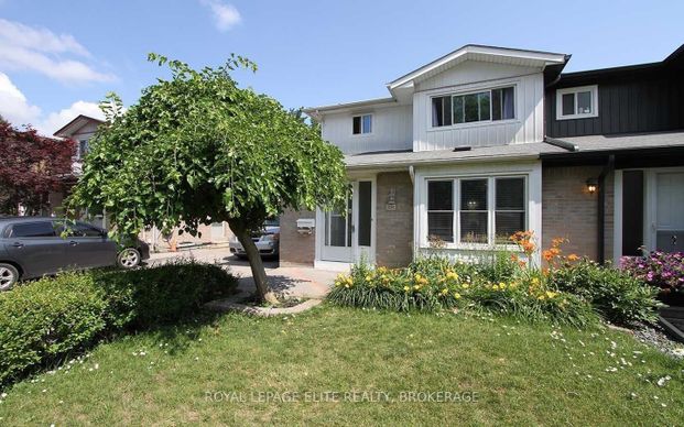 For Lease - 3281 Martins Pine Crescent, Mississauga, Ontario - Photo 1