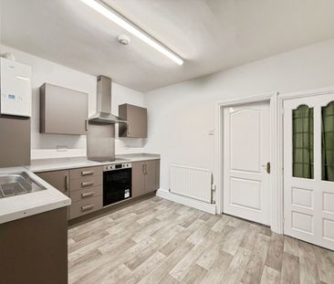 3 bedroom House To Let Total Size: 829 SQ FT - Photo 5