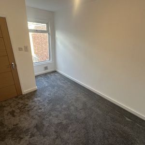 North Denes Road, GREAT YARMOUTH - Photo 2