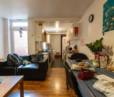 5 bedroom house to rent - Photo 3