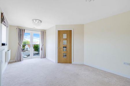 2 bedroom retirement property to rent - Photo 2