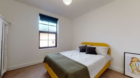 19 Frederick Street Flat 8 - Photo 5