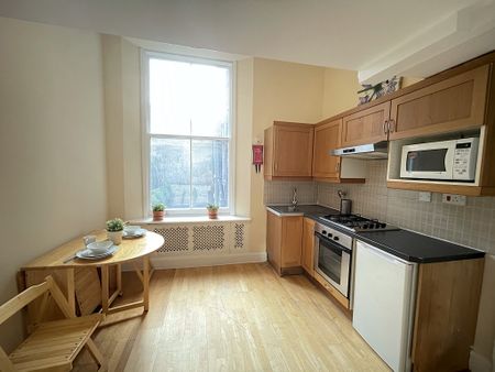 Kensington Gardens Square, Bayswater, W2 - Photo 5