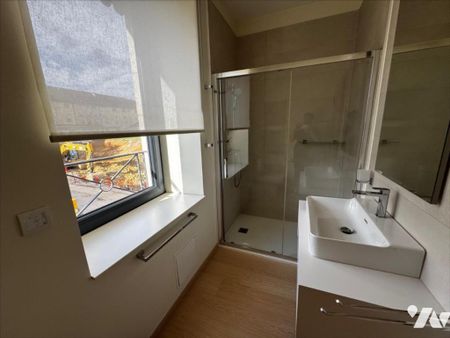 DOLE (39) T1 BIS meublé au 1er étage en parfait état - Photo 5