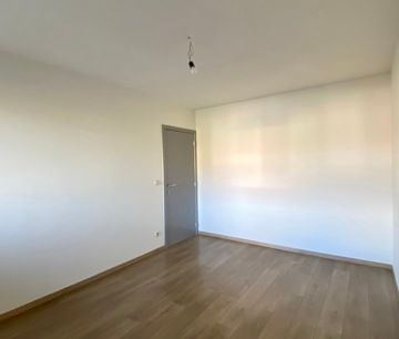 Knap en ruim appartement met 2 slaapkamers - Photo 5