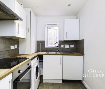 2 Bedroom Flat/Apartment to rent - Photo 2