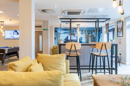 Studio to rent - Photo 4