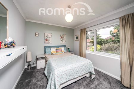 Sarum Court, Parkhouse Lane, Reading, RG30 - Photo 3