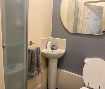 3 bedroom property to rent - Photo 3