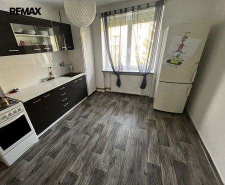 Pronájem bytu 2+1 54 m², Na Kopci, Litvínov - Фото 4