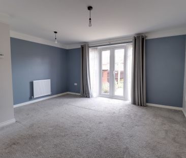 3 bed semi-detached house to rent in Paterson Drive, Stafford, ST16 - Photo 4