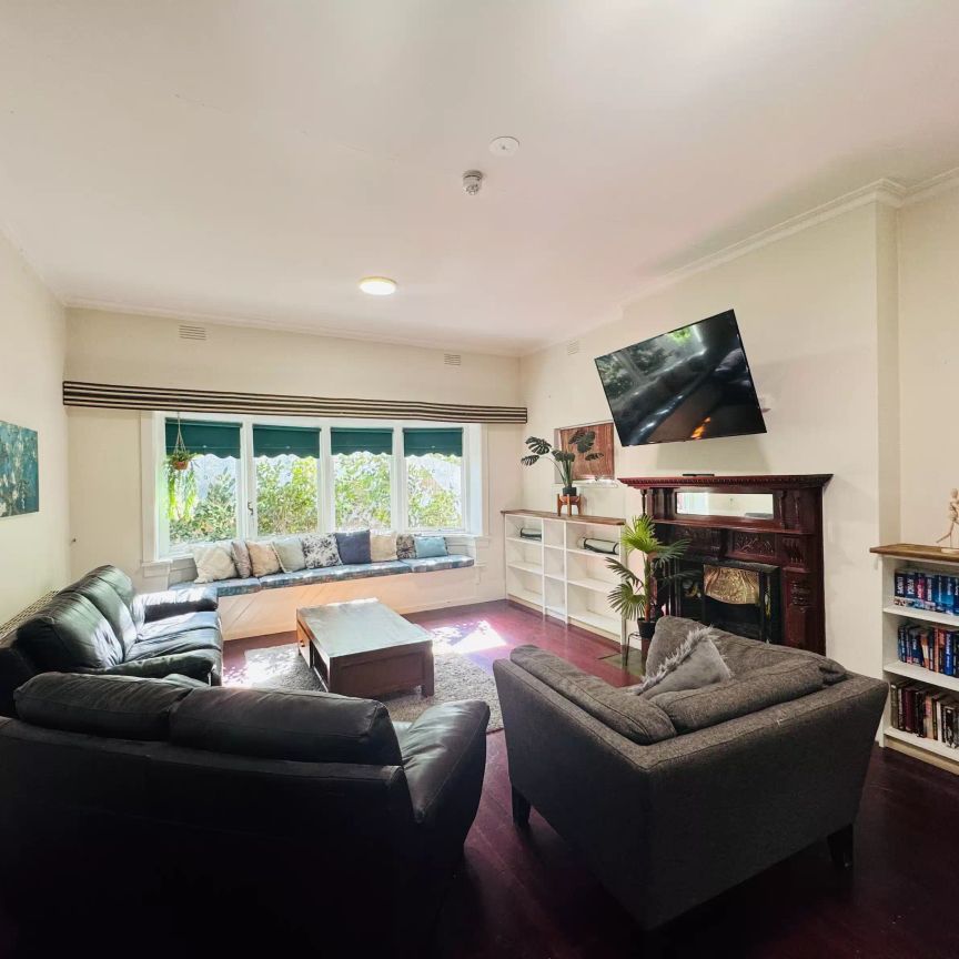 Room 20 (Non Ensuite) - Photo 1